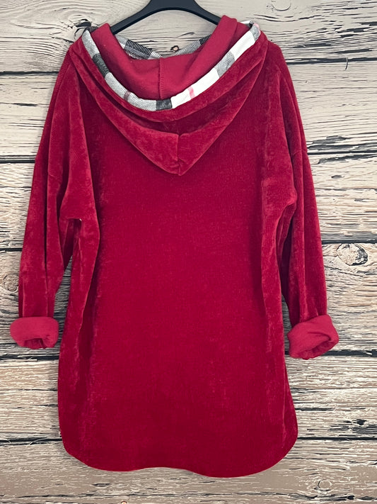 🩶 Kapuzen-Hoodie mit Karodetail & Statementprint