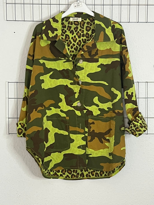 Herbstjacke in Camouflage