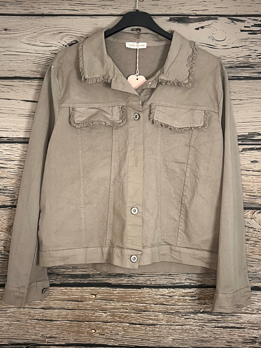 Jeansjacke mit Skull
