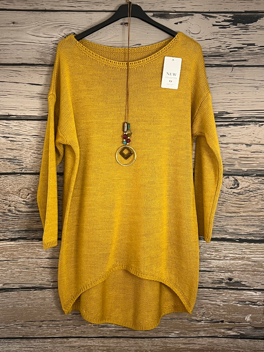 Feinstrickpullover mit Kette
